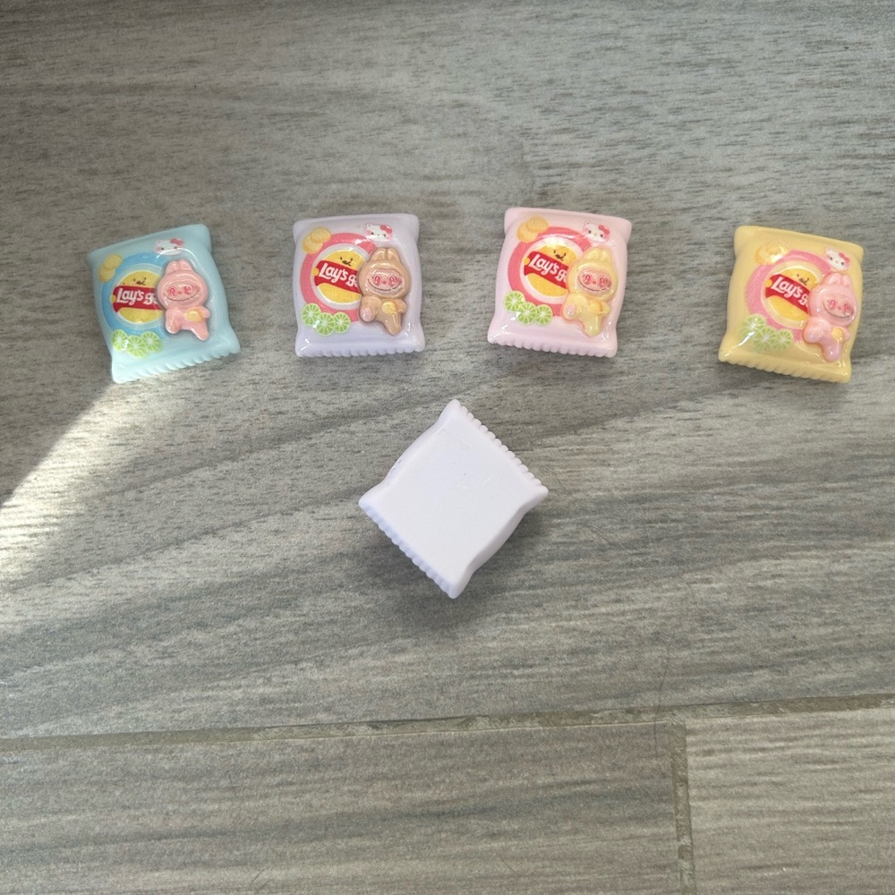 Miniature bundle